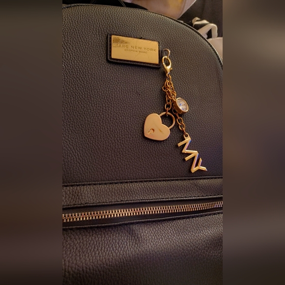 ?⭐Marc New York Backpack | Chic Black with Luxe Gold Accents⭐? BEAUTIFUL!